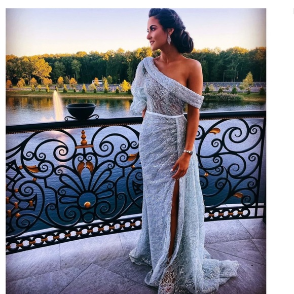 dress - Picture 3 of 7